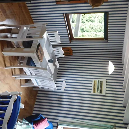 Auf Einer Insel Tatil Evi